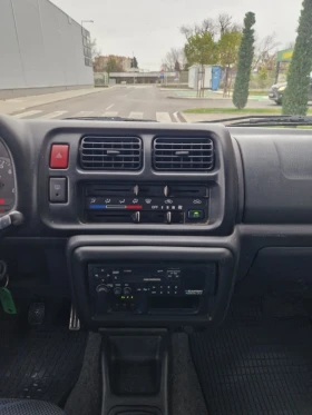 Suzuki Jimny 1.3 / 82 к.с. климатик - 8500 лв. / 4345.98 € - 99420579 16