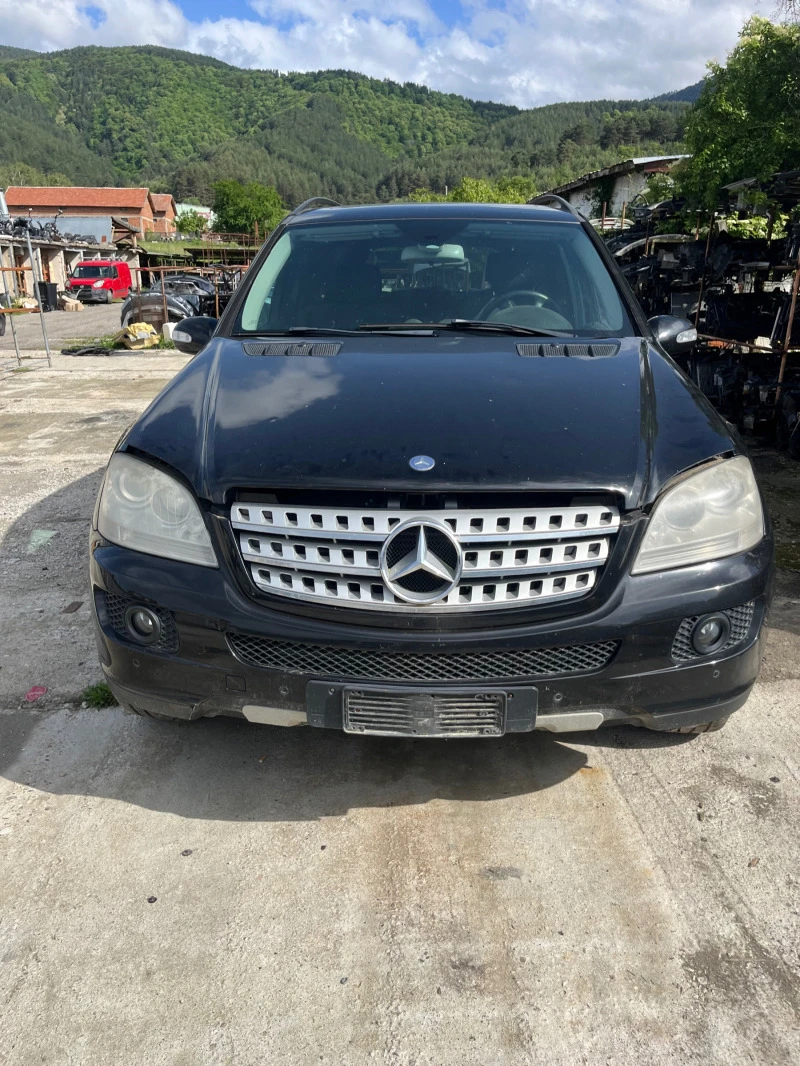 Mercedes-Benz ML, снимка 1 - Автомобили и джипове - 47047165