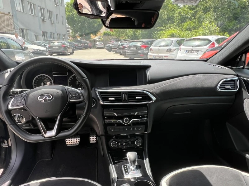 Infiniti Q30 Q30 Sport AWD, снимка 12 - Автомобили и джипове - 47708289