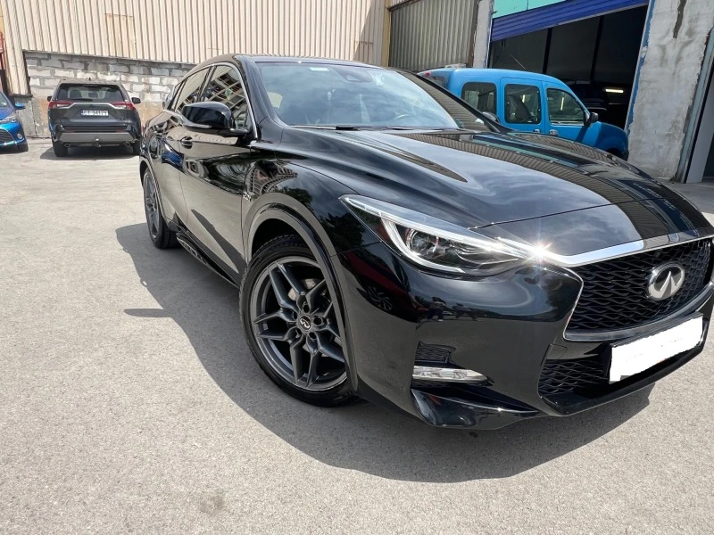 Infiniti Q30 Q30 Sport AWD, снимка 1 - Автомобили и джипове - 47708289