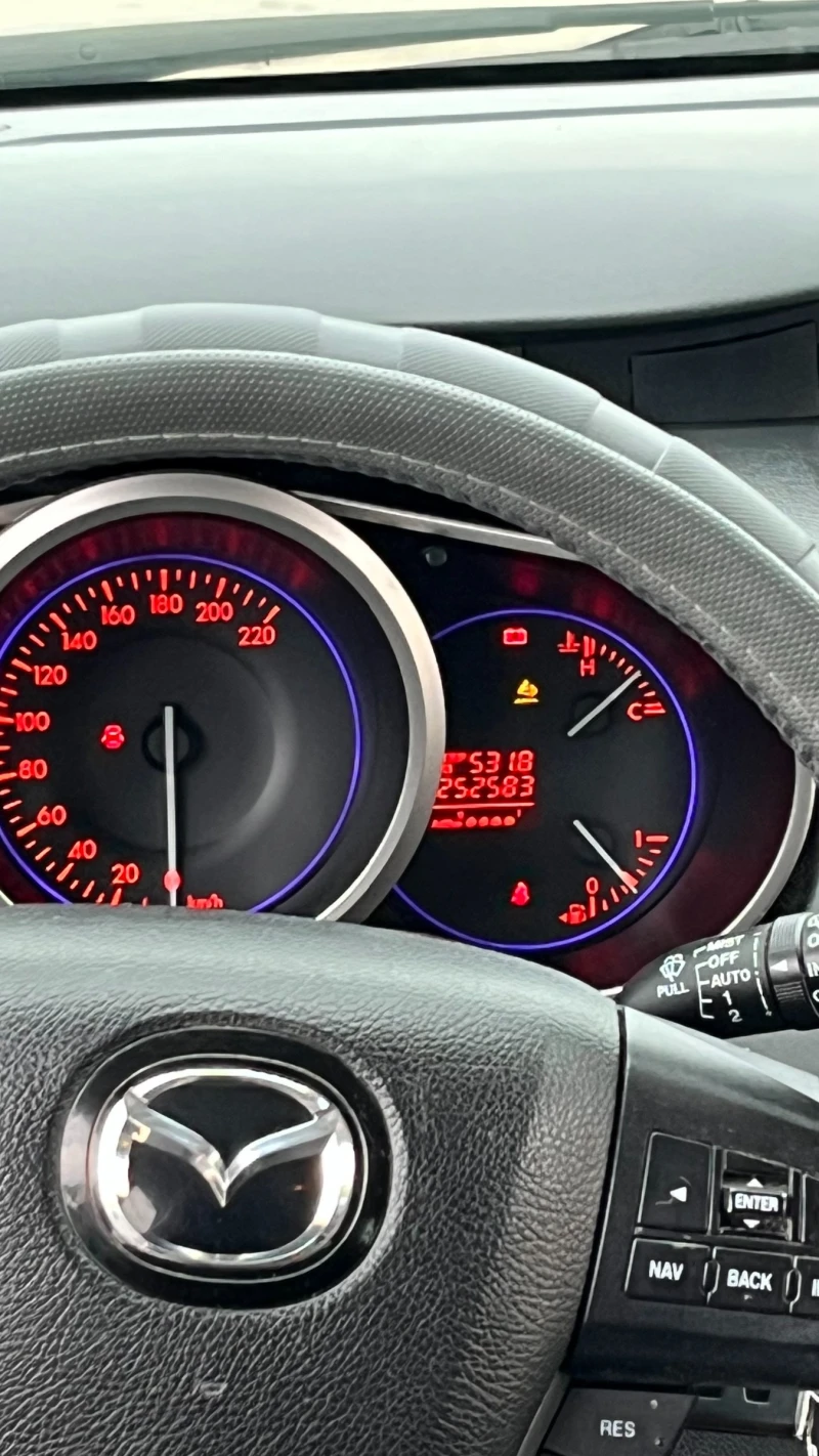 Mazda CX-7, снимка 8 - Автомобили и джипове - 52704634