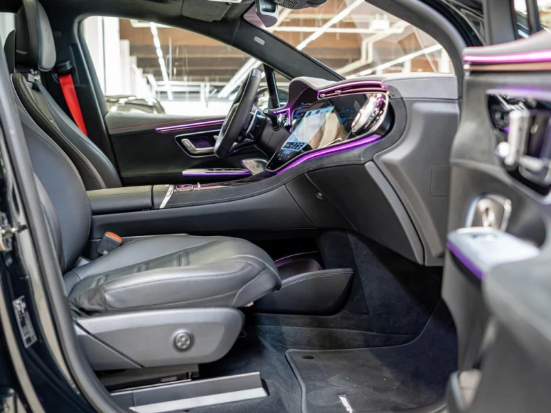 Mercedes-Benz EQE 53AMG* SUV* 4M* HYPERSCREEN* HEAD-UP* DISTR* BURM-, снимка 12 - Автомобили и джипове - 52000351