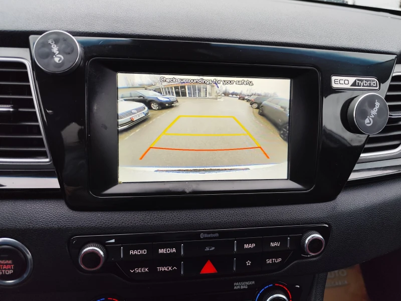 Kia Niro 1.6* ECO HYBRID* EURO6D* LED* NAVI* АВТОМАТИК, снимка 10 - Автомобили и джипове - 53244517