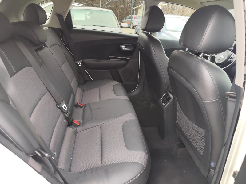Kia Niro 1.6* ECO HYBRID* EURO6D* LED* NAVI* АВТОМАТИК, снимка 12 - Автомобили и джипове - 53244517