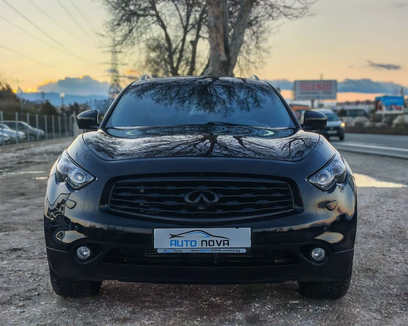 Infiniti Fx 30 3.0 ДИЗЕЛ 238 К.С. ВСИЧКИ ЕКСТРИ! УНИКАЛНА! , снимка 2 - Автомобили и джипове - 53528615
