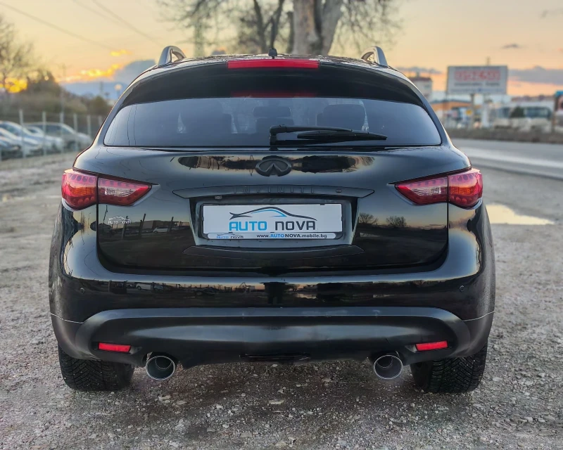 Infiniti Fx 30 3.0 ДИЗЕЛ 238 К.С. ВСИЧКИ ЕКСТРИ! УНИКАЛНА! , снимка 6 - Автомобили и джипове - 53528615