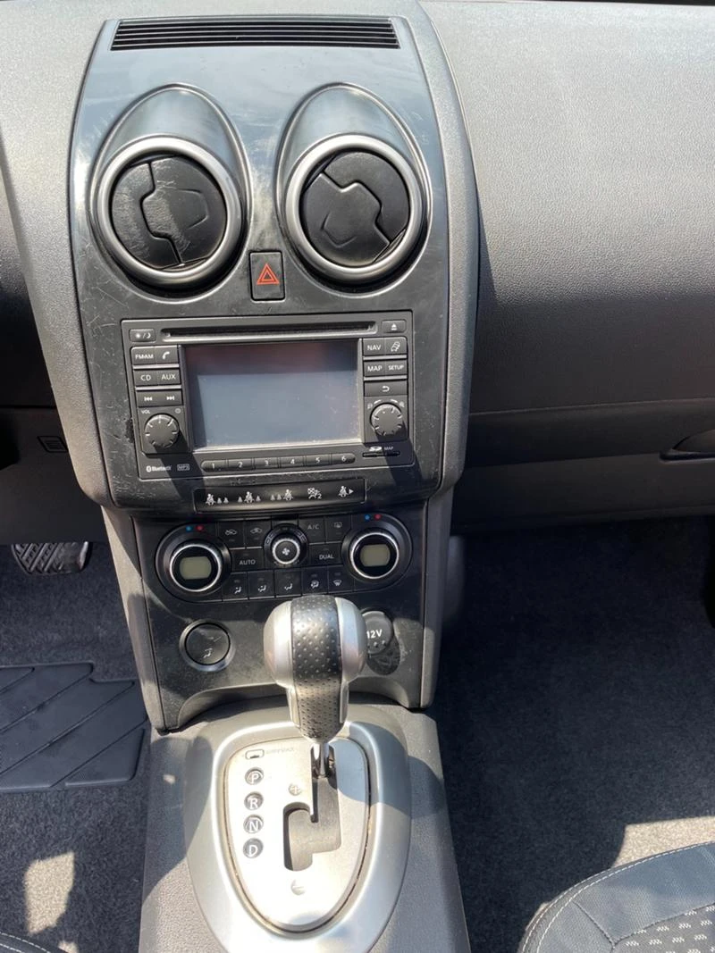 Nissan Qashqai 2.0 dCi (150 Hp) 4x4 Automatic , снимка 10 - Автомобили и джипове - 45618827