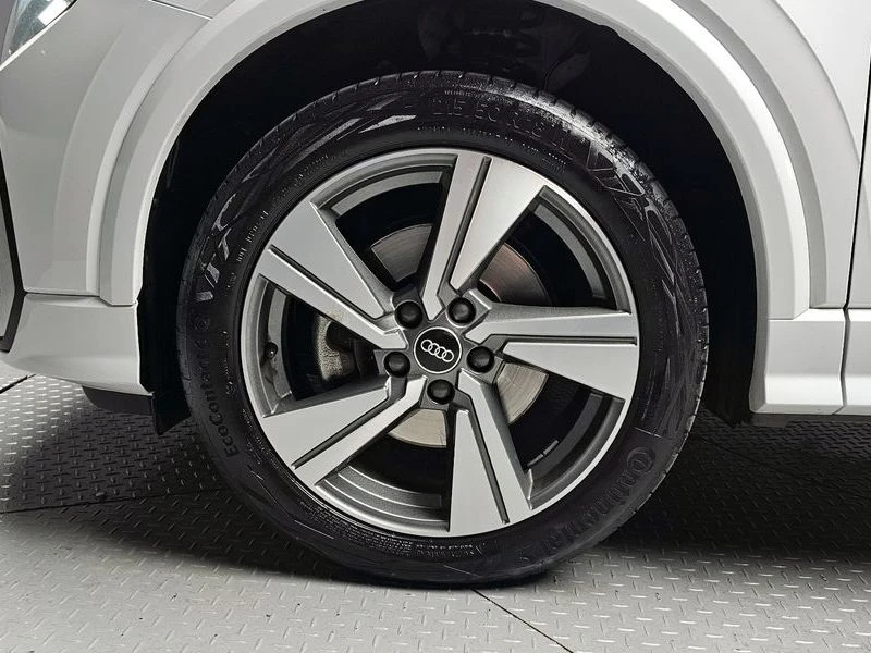 Audi Q2 2.0 DTT Automatic, снимка 5 - Автомобили и джипове - 55960469