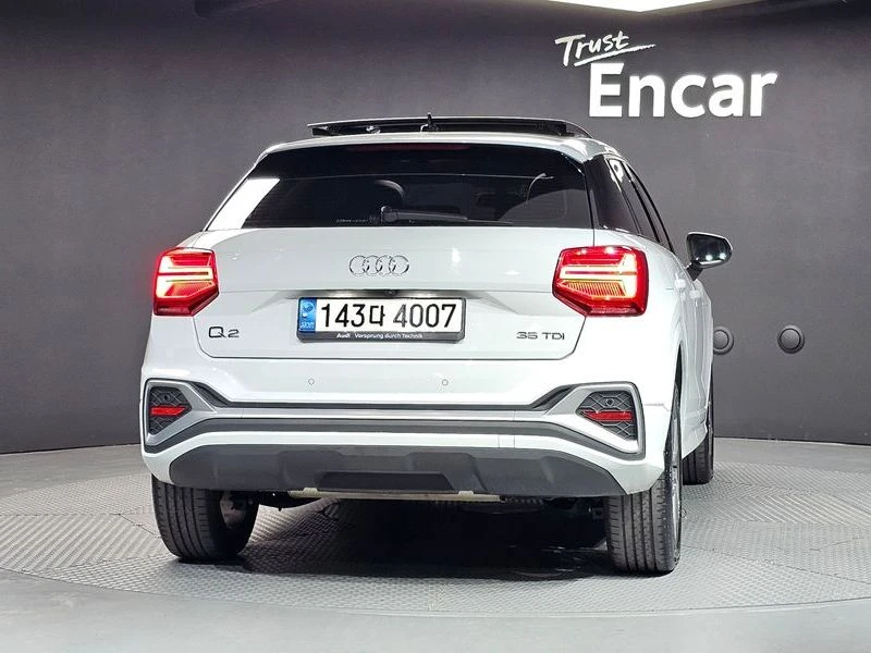 Audi Q2 2.0 DTT Automatic, снимка 4 - Автомобили и джипове - 55960469