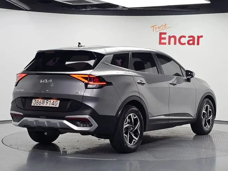 Kia Sportage, снимка 2 - Автомобили и джипове - 56687889