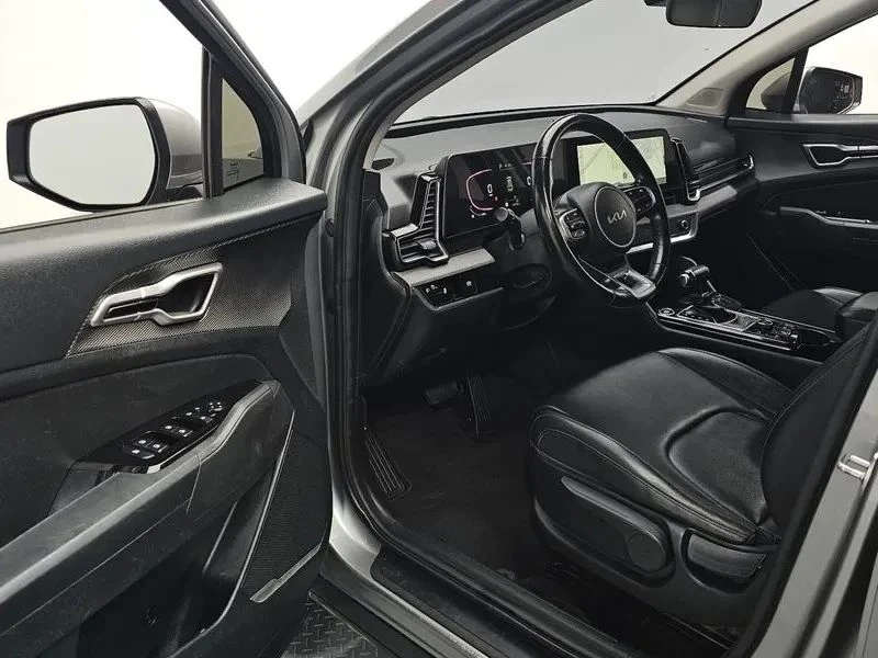 Kia Sportage, снимка 11 - Автомобили и джипове - 56687889