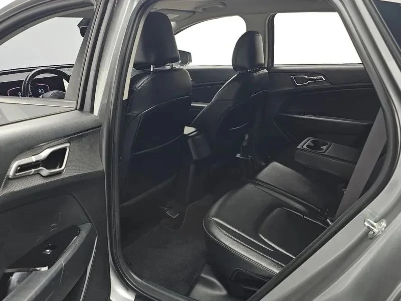Kia Sportage, снимка 12 - Автомобили и джипове - 56687889