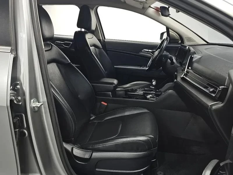 Kia Sportage, снимка 10 - Автомобили и джипове - 56687889