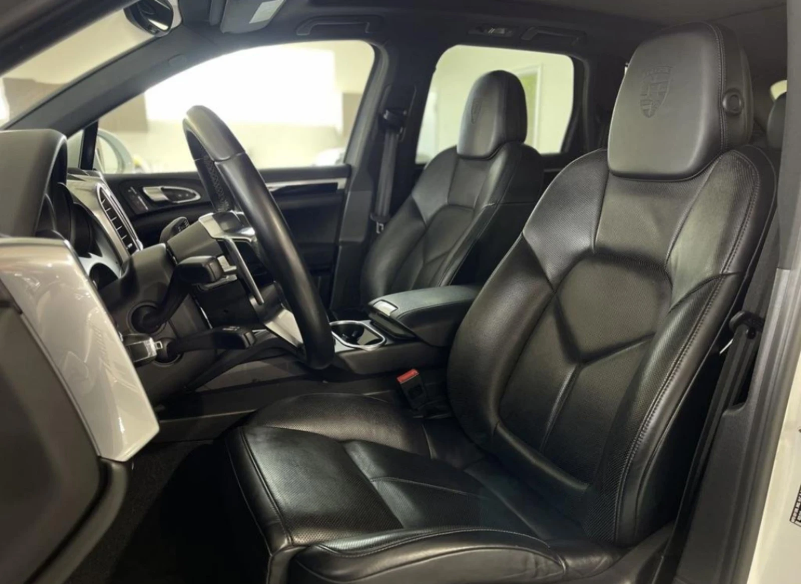 Porsche Cayenne   * SportDesign* * Panorama* (ЦЕНА ДО БГ) - изображение 8