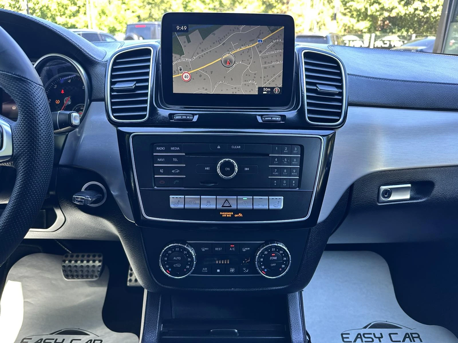 Mercedes-Benz GLE 350 4MATIC/NAVI/CAMERA 360/ - изображение 10