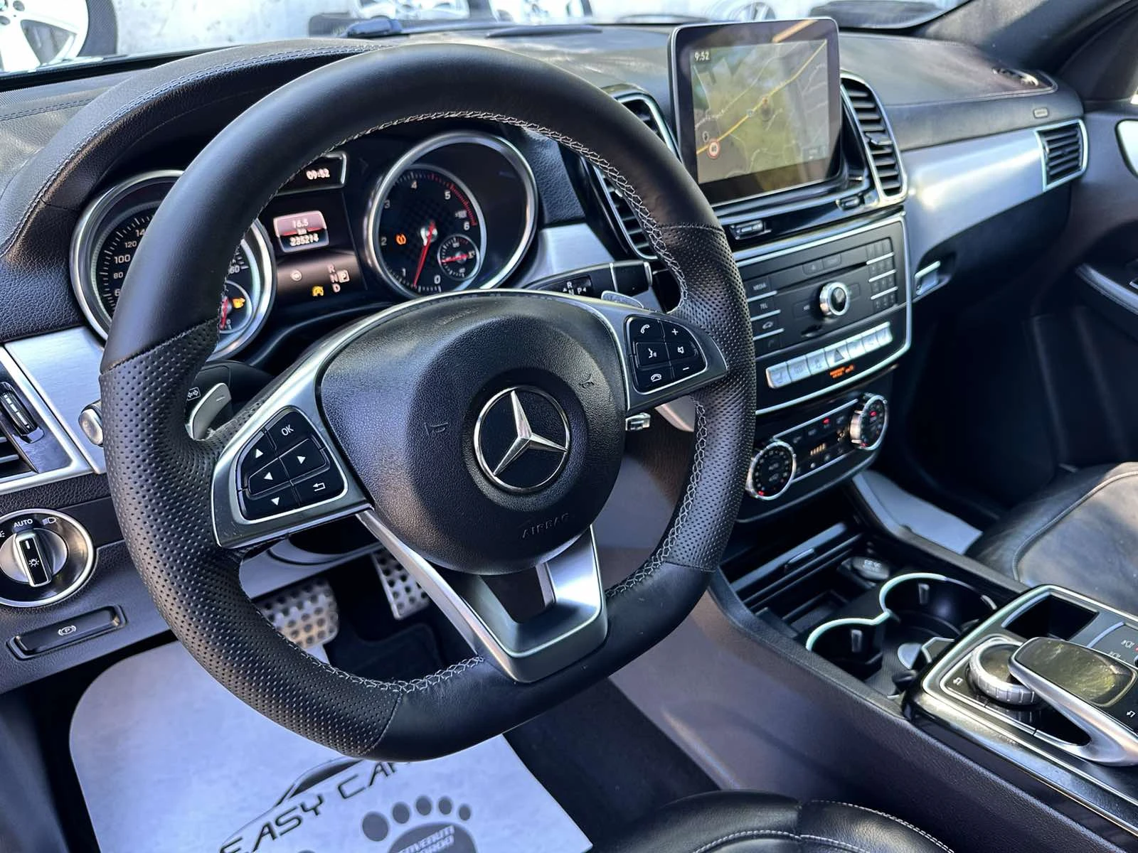 Mercedes-Benz GLE 350 4MATIC/NAVI/CAMERA 360/ - изображение 6