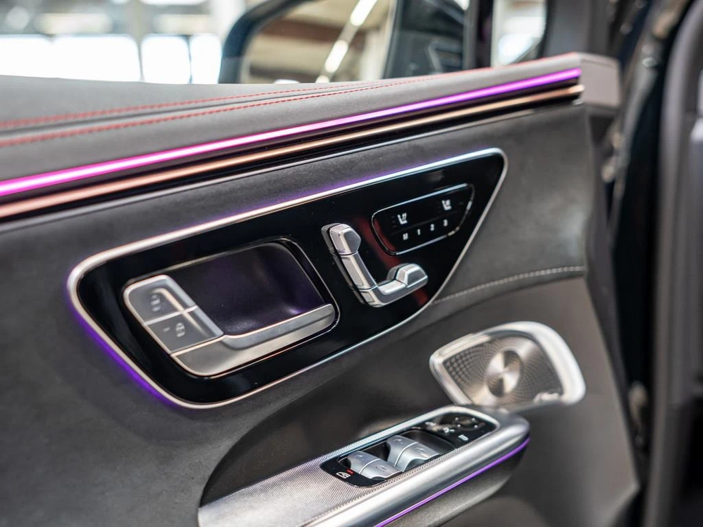 Mercedes-Benz EQE 53AMG* SUV* 4M* HYPERSCREEN* HEAD-UP* DISTR* BURM- - изображение 3