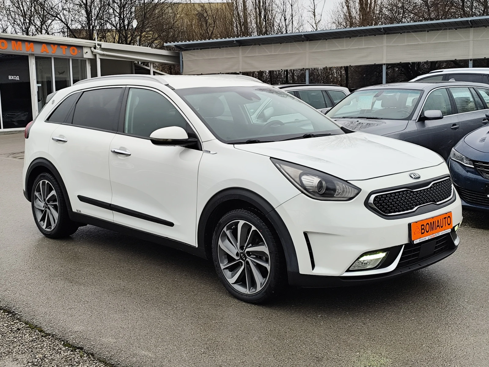 Kia Niro 1.6* ECO HYBRID* EURO6D* LED* NAVI* АВТОМАТИК - изображение 3