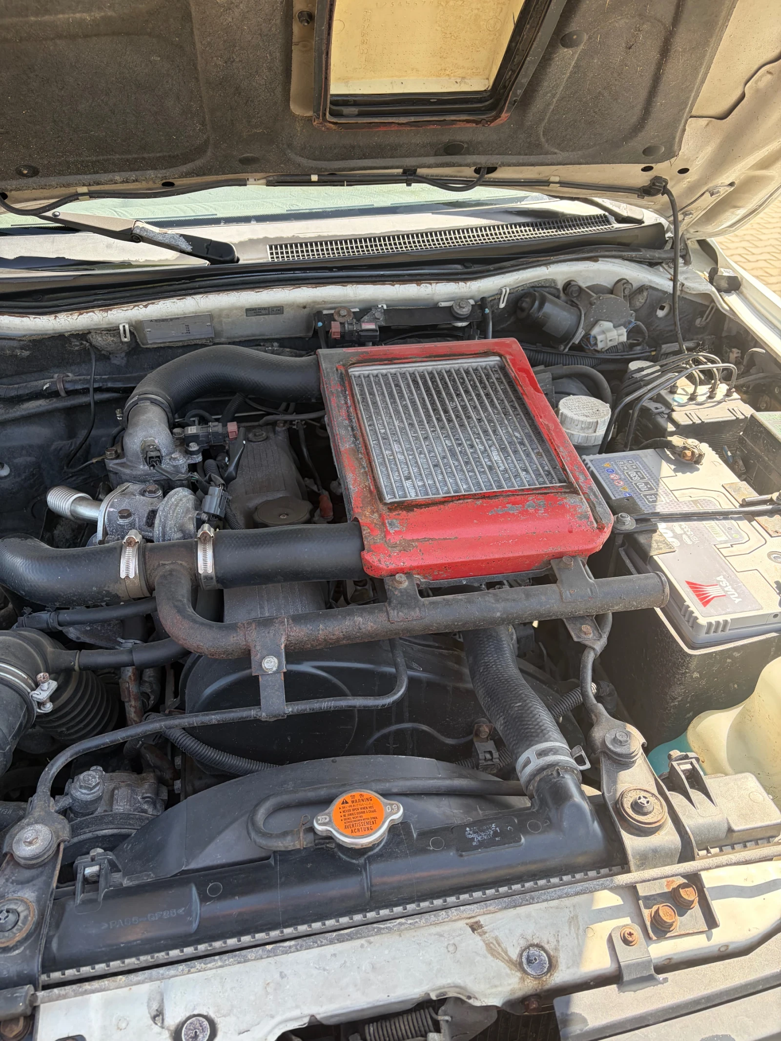 Mitsubishi L200 2.5, снимка 9 - Автомобили и джипове - 55085135