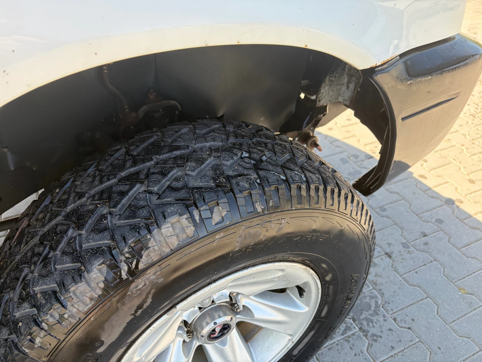Mitsubishi L200 2.5, снимка 7 - Автомобили и джипове - 55085135