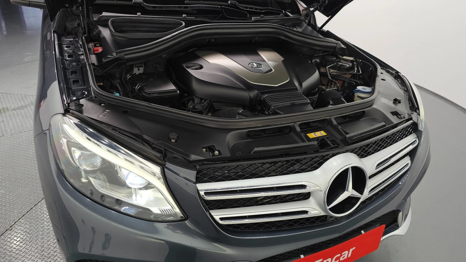 Mercedes-Benz GLE 350 4Matic AMG PACK * КАМЕРА * ОБДУХ * ПАНО, снимка 7 - Автомобили и джипове - 55200831