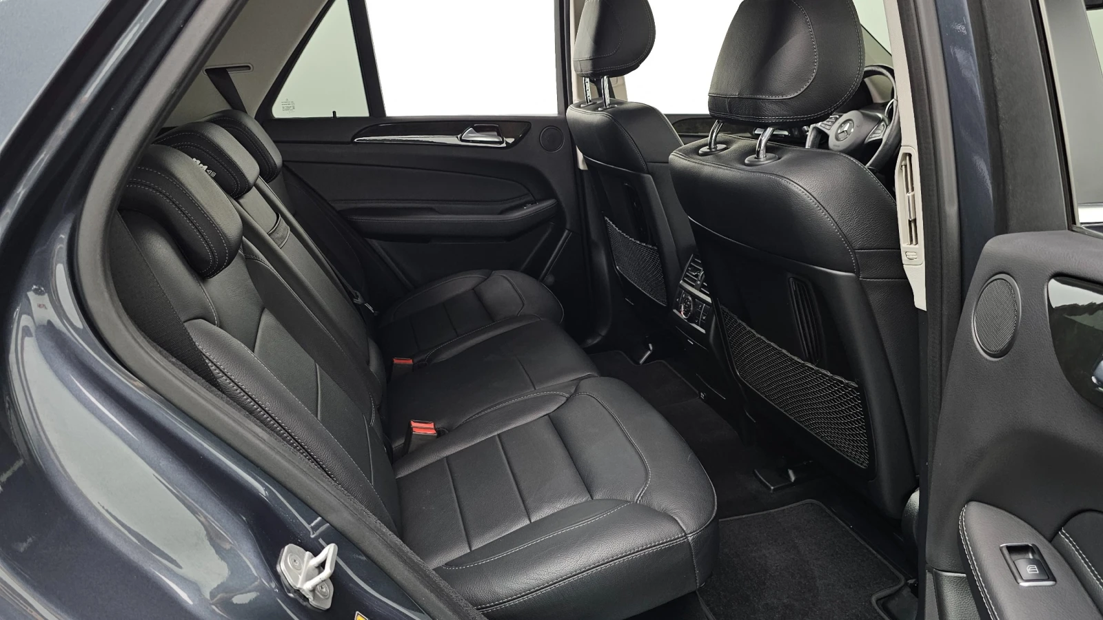 Mercedes-Benz GLE 350 4Matic AMG PACK * КАМЕРА * ОБДУХ * ПАНО, снимка 12 - Автомобили и джипове - 55200831