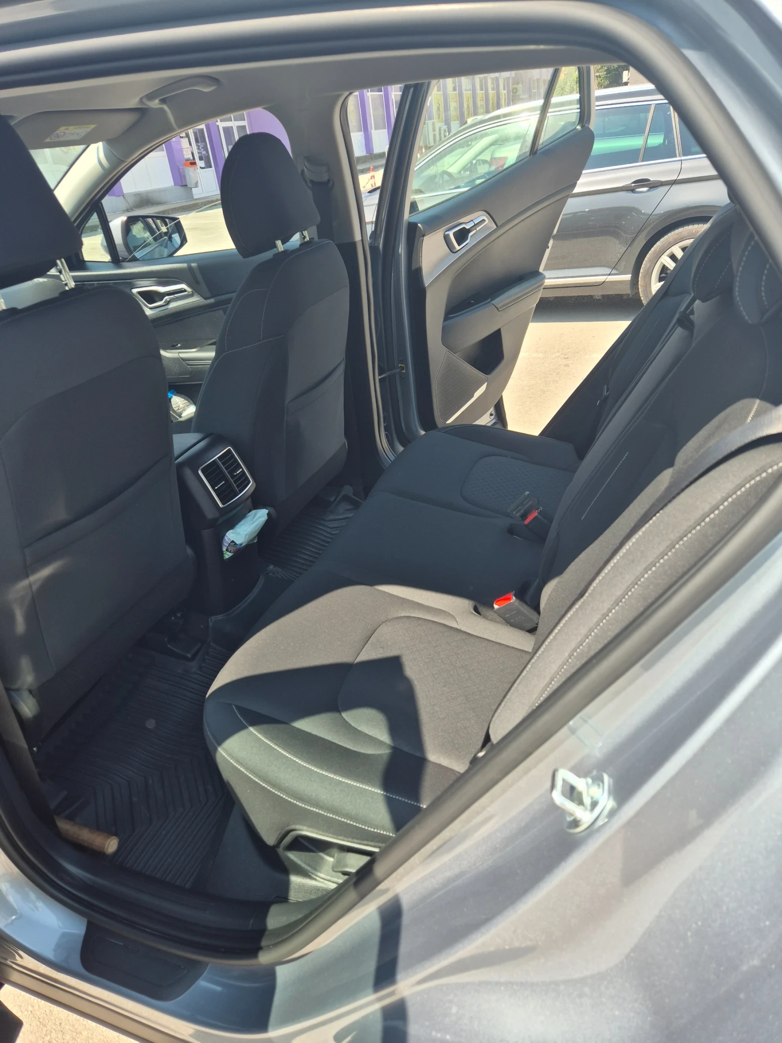 Kia Sportage 1.6T COMFORT 2WD 6MT | Mobile.bg � ����������� 10
