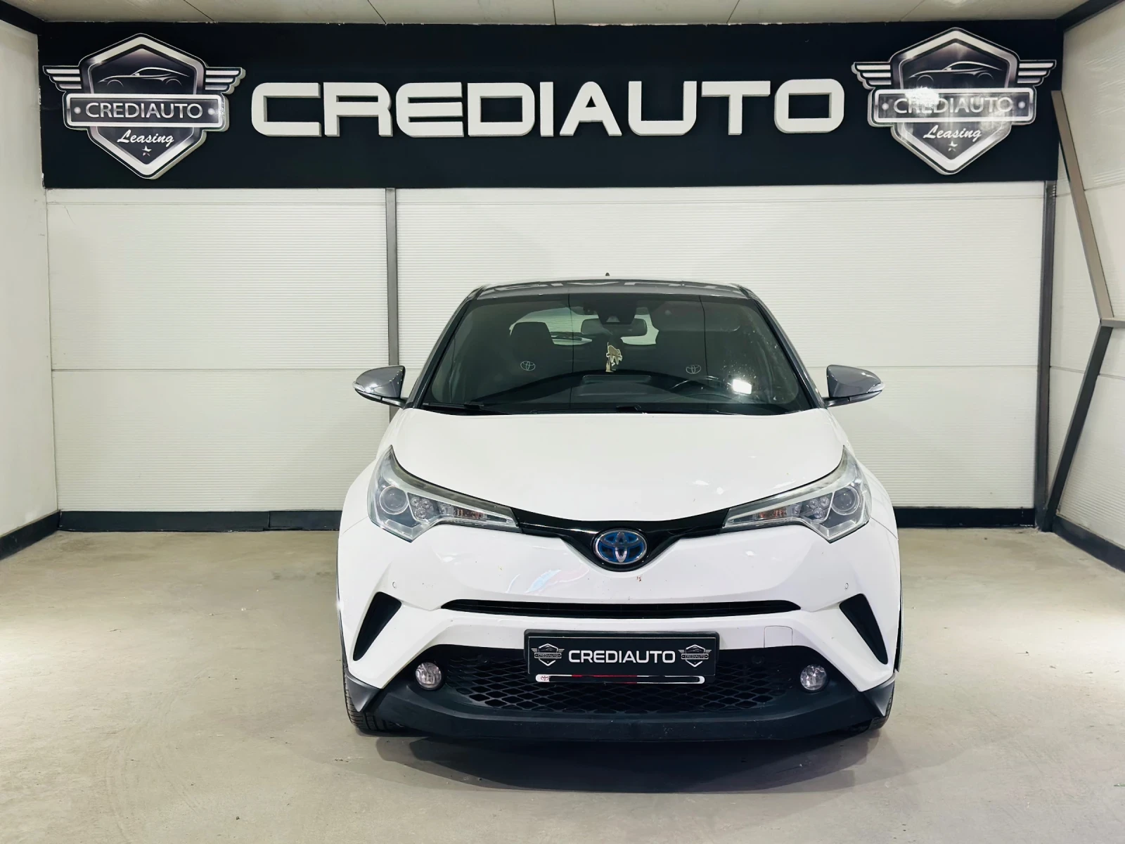 Toyota C-HR Hybrid , снимка 2 - Автомобили и джипове - 56111361