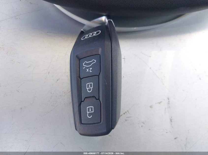 Audi Q6 E-Tron Premium, снимка 11 - Автомобили и джипове - 56366064