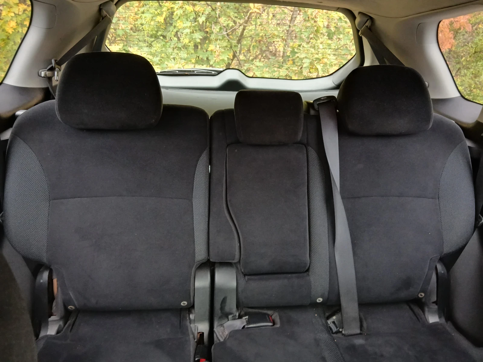 Mitsubishi Outlander, снимка 9 - Автомобили и джипове - 56524227