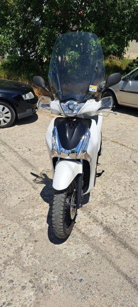 Обява за продажба на Honda Sh 150i start-stop  ~2 900 лв. - изображение 10