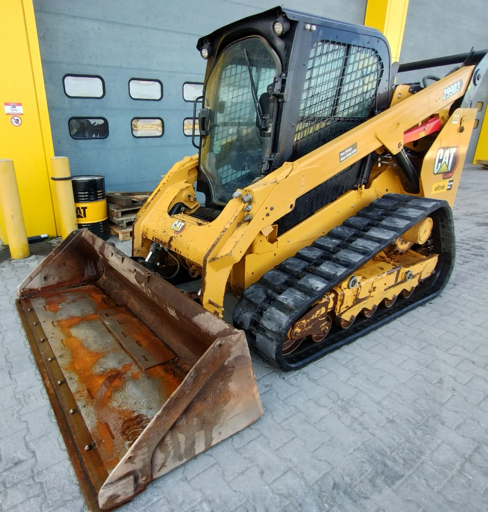 Мини челни товарачи Cat 299D3 - изображение 2