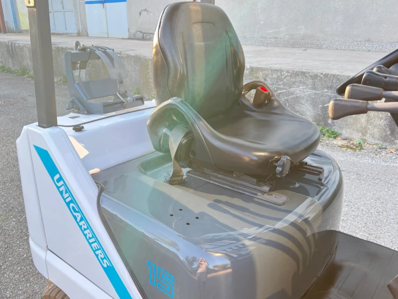 Мотокар UniCarriers Изравнител / Автомат / Газ-Бензин / Челно Стъкло, снимка 13 - Индустриална техника - 51325673