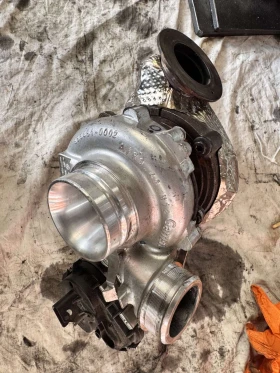 Турбо за Mercedes W213  - A6540909700 A6540905000 885773-0001 885773-1, снимка 4