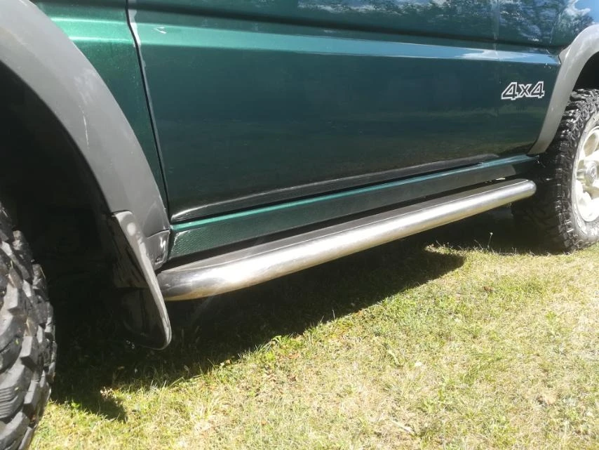    Nissan Terrano II  Ford Maverik | Mobile.bg   1