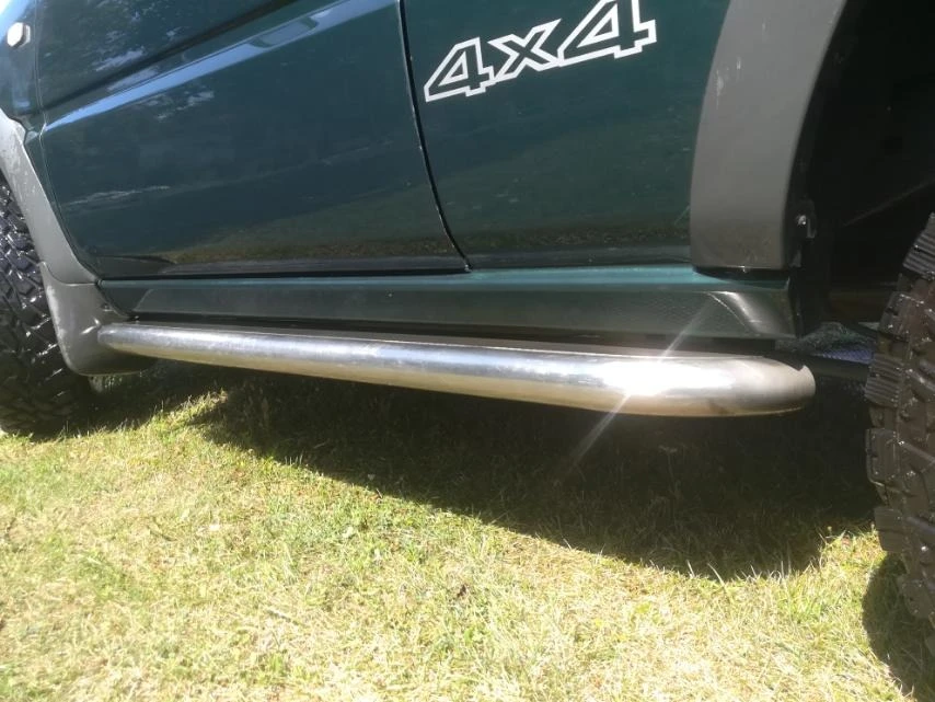    Nissan Terrano II  Ford Maverik | Mobile.bg   5