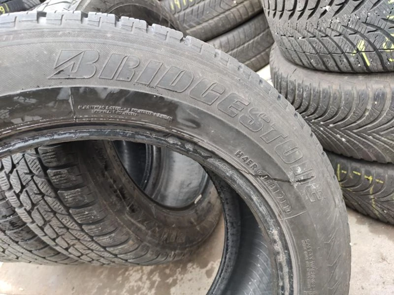 Гуми Зимни 215/60R17, снимка 11 - Гуми и джанти - 31089101