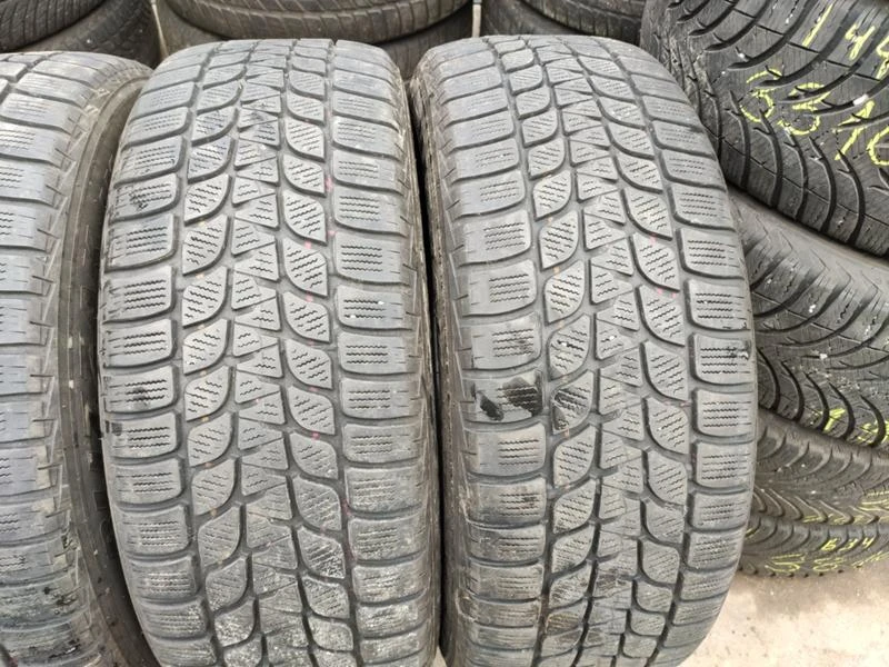 Гуми Зимни 215/60R17, снимка 5 - Гуми и джанти - 31089101