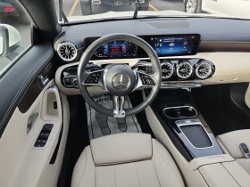 Mercedes-Benz CLA 250 4matic, снимка 8