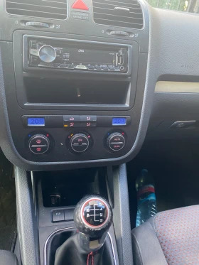 VW Golf - 5500 лв. - 85467229 | Car24.bg
