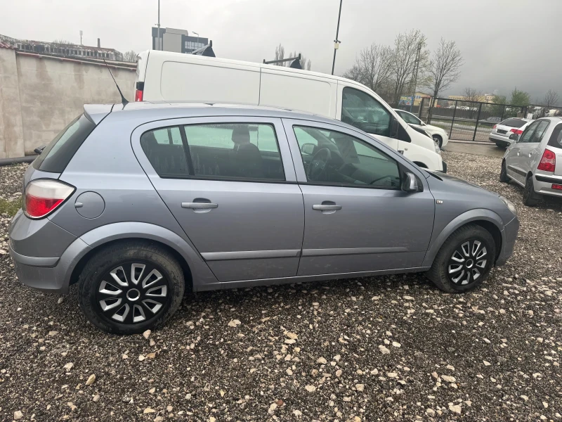 Opel Astra 1.4i KLIMA 132000км., снимка 7 - Автомобили и джипове - 52402259