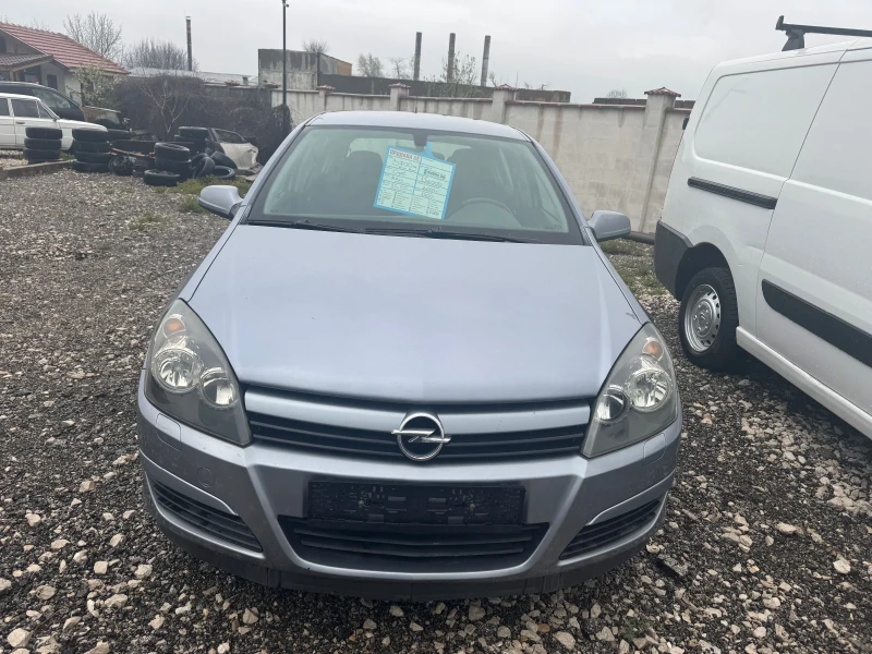 Opel Astra 1.4i KLIMA 132000км., снимка 2 - Автомобили и джипове - 52402259