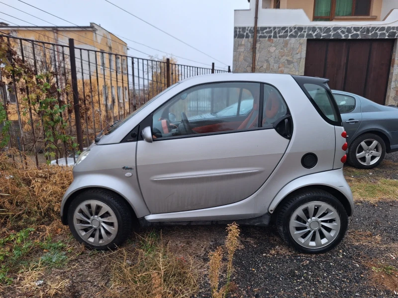 Smart Fortwo, снимка 2 - Автомобили и джипове - 47963271