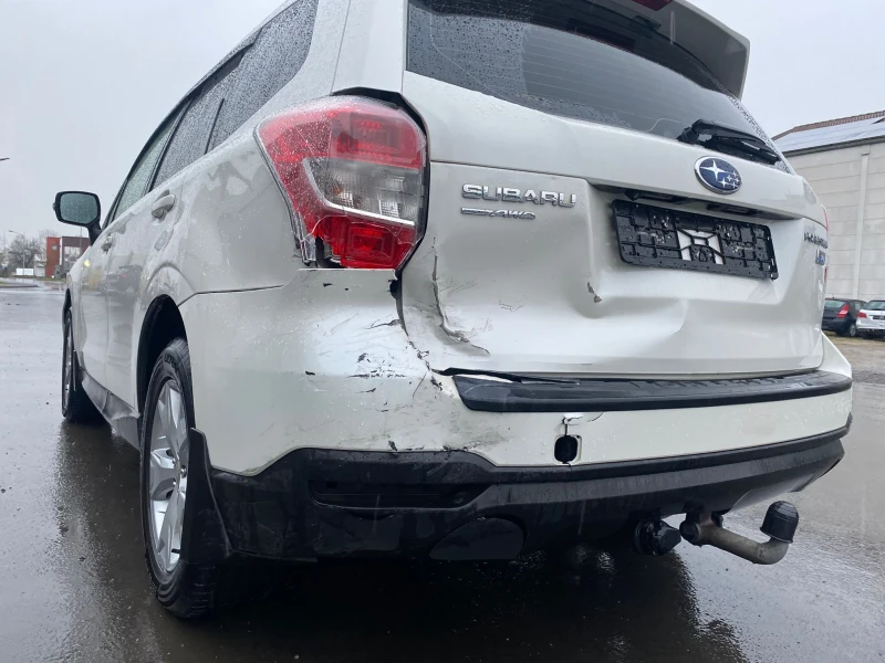 Subaru Forester, снимка 6 - Автомобили и джипове - 48432016