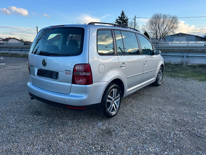 VW Touran 2.0 I 109k.c., снимка 7 - Автомобили и джипове - 52536503
