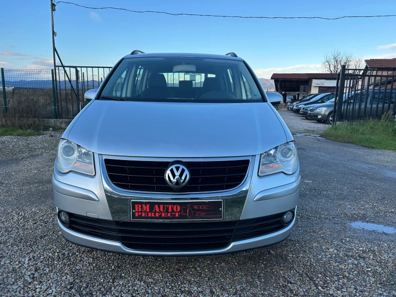 VW Touran 2.0 I 109k.c., снимка 2 - Автомобили и джипове - 52536503