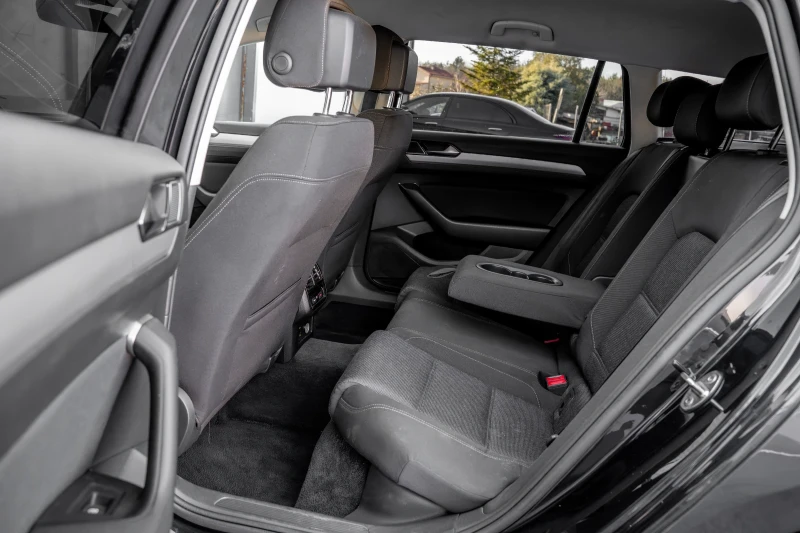VW Passat Лизинг без доказвани на доходи , снимка 13 - Автомобили и джипове - 52845224