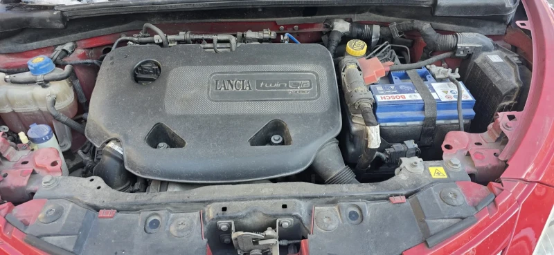 Lancia Ypsilon, снимка 14 - Автомобили и джипове - 52914172