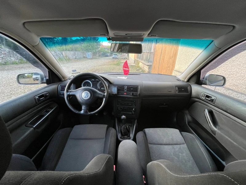 VW Golf 1.9 TDI, снимка 5 - Автомобили и джипове - 52930551
