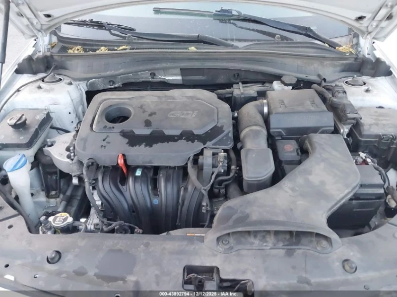 Kia Optima 2.4L I-4 DI, DOHC, VVT, 185HP Front Wheel Drive, снимка 17 - Автомобили и джипове - 53095576